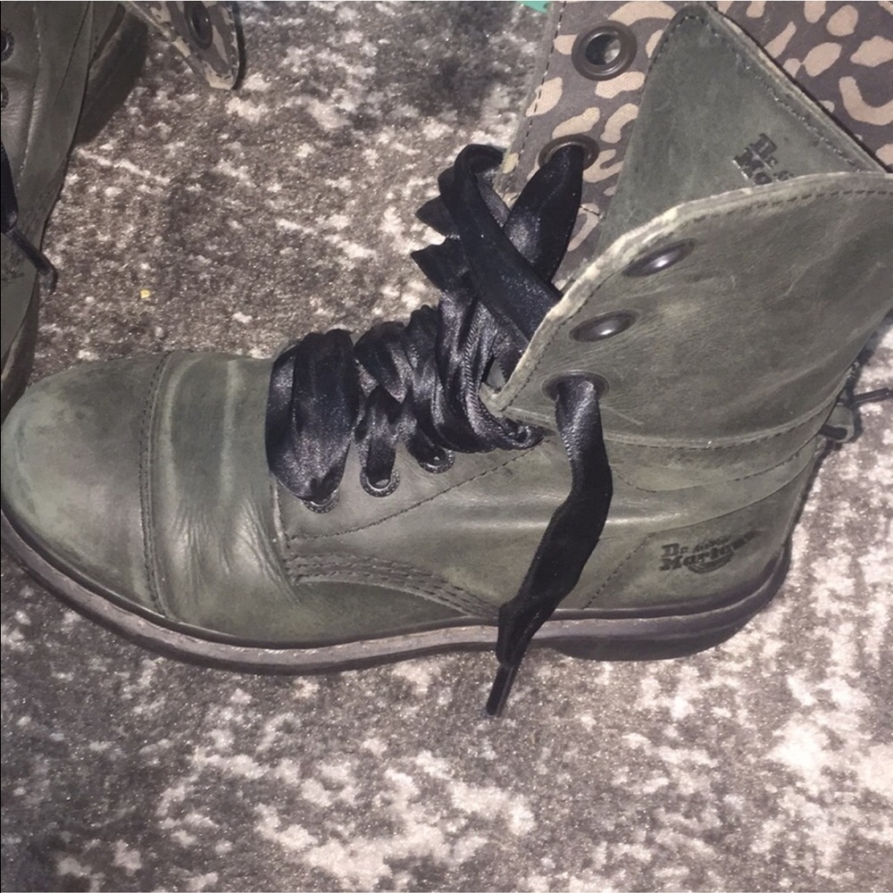 Ribbon laced Dr. martens